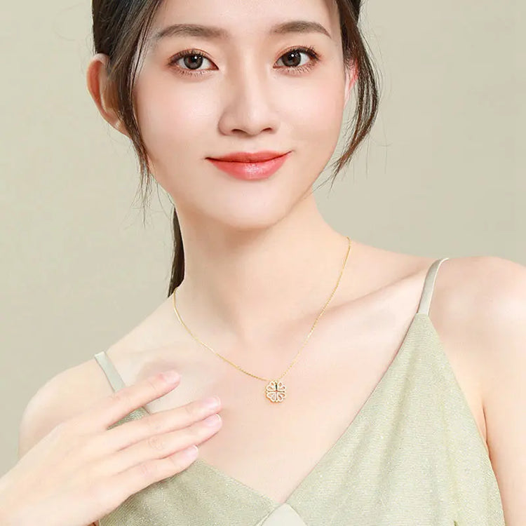 Retro Magnetic Folding Heart Shaped Four Leaf Clover Pendant Necklace Women Love Clavicle Chain Gifts Openable Choker Jewelry Jewelry and Clovers