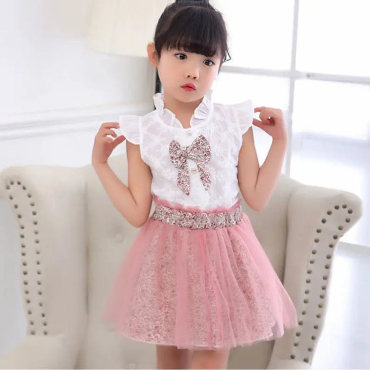 Children clothes set Jewelry and Clovers