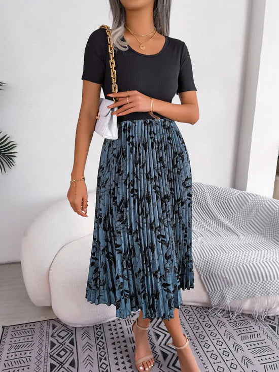 Women   Casual Leaf Print High Waist Pleated Midi Dress Jewelry and Clovers