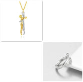 Love Hug Necklace Unisex Men Women Couple Jewelry Simple Temperament Clavicle Chain Valentines Day Lover Gifts Jewelry and Clovers