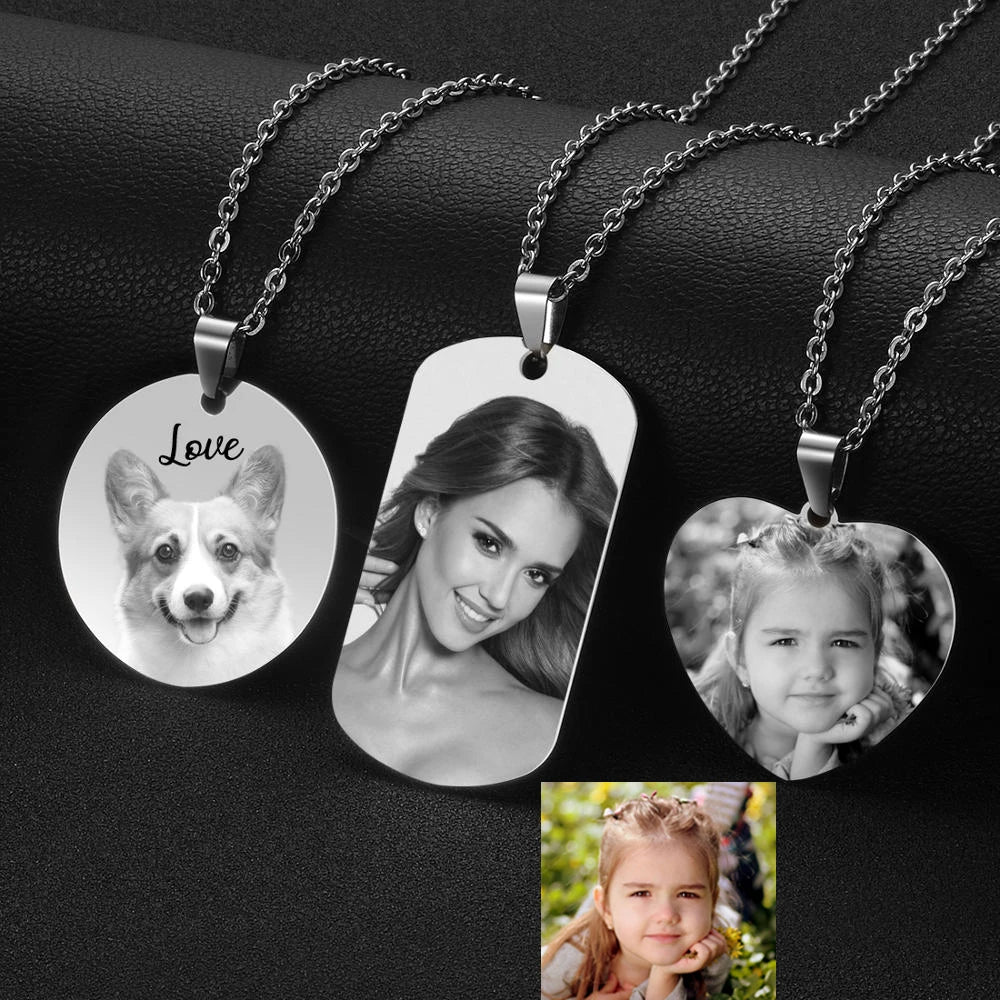 Custom Photo Necklace for Women Heart Stainless Steel Pendant Personalized Engraved Picture Frame on A Necklace