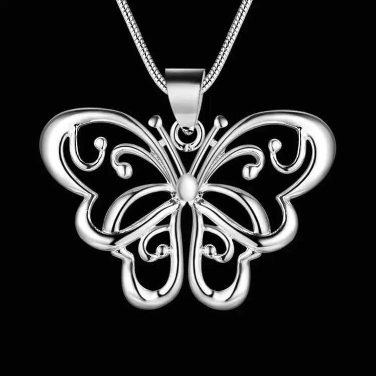 New 925 Sterling Silver Necklace Pendant Butterfly for Women Wedding Jewelry Fine Accessories High Quality Fashion Gifts Party Jewelry and Clovers