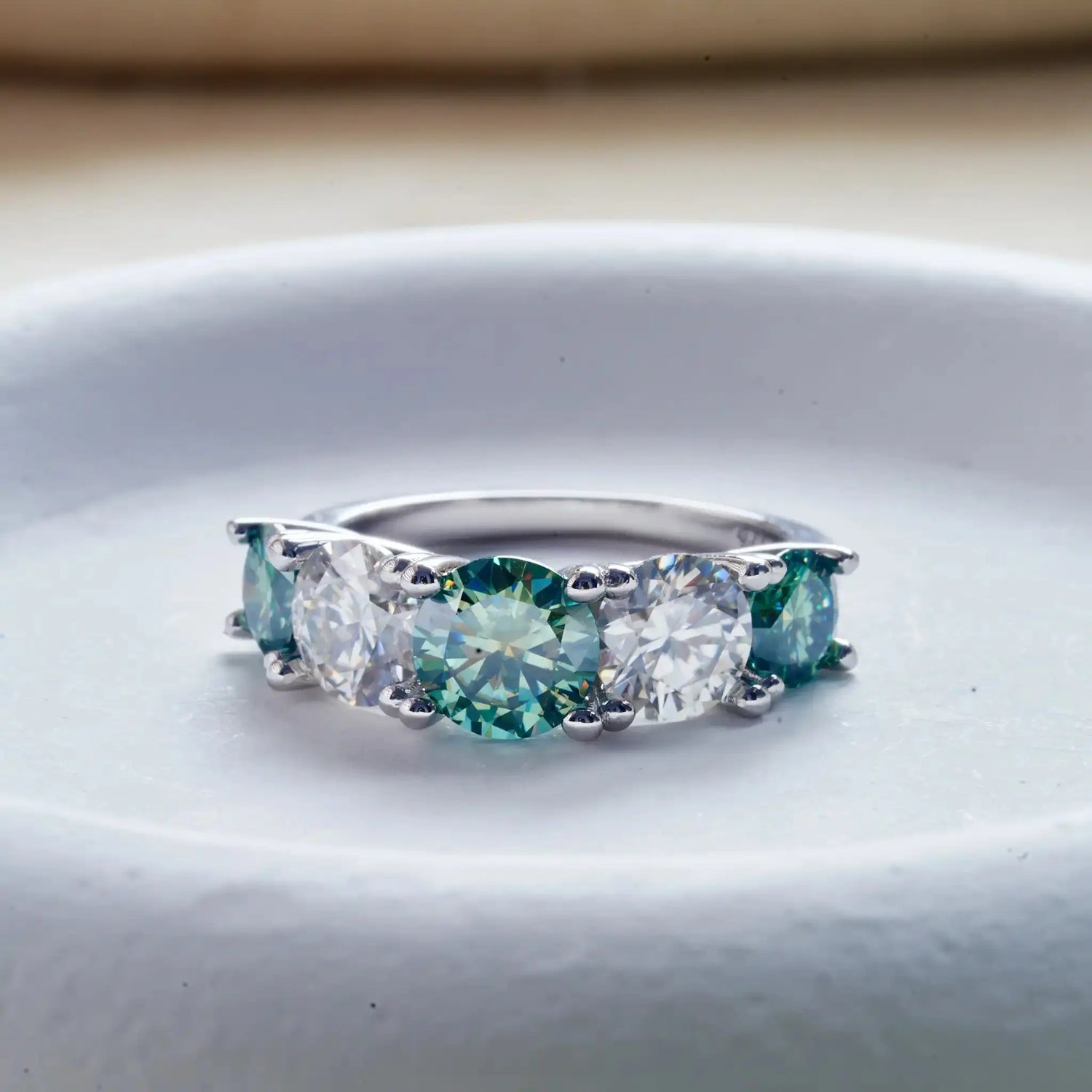 Luxury Total 3.6 Carat moissanite lab Diamonds Rings  Round Brilliant for Women Bride Wedding Band Gift fine dating Jewelry gift Jewelry and Clovers