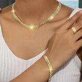 Women Fashion Accessories Teardrop Style Necklace Jewelry and Clovers