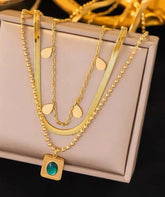 Women Fashion Accessories Teardrop Style Necklace Jewelry and Clovers