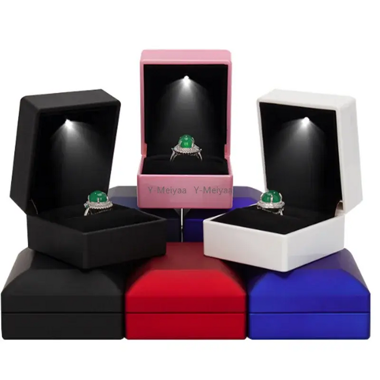 1PC LED Light Ring Box Engagement Proposal Wedding Luxury Gift Box Red Wine Ring Case for Valentine&