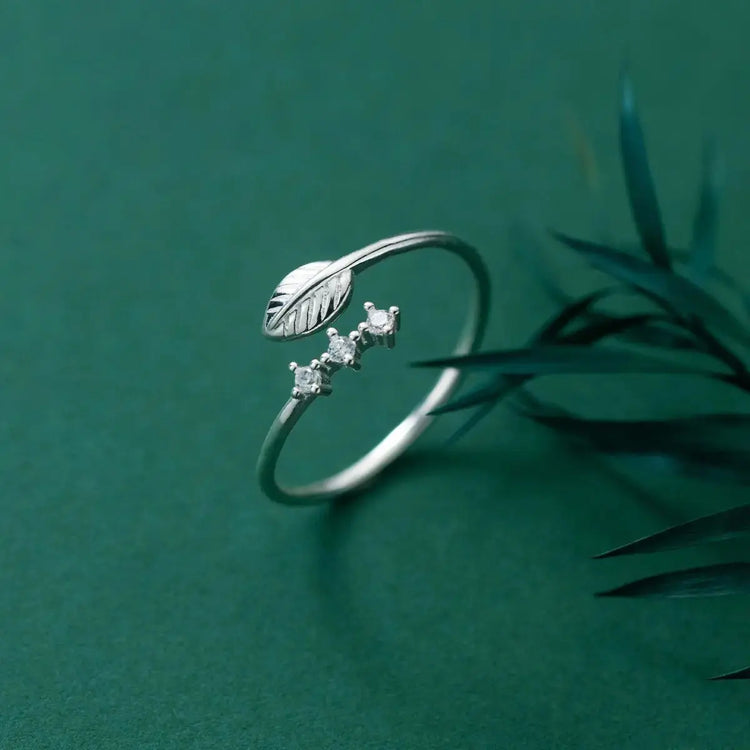 New Fashion Silver Color Green Flower Leaf Rose Daisy Enamel Open Finger Rings For Women Girl Jewelry Gift Dropship Wholesale Jewelry and Clovers