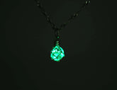 Ladies New Popular Luminous Glass Necklace Jewelry and Clovers